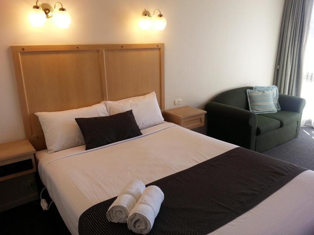Big Valley Lakeside Paradise Motor Inn Shepparton Rum bild